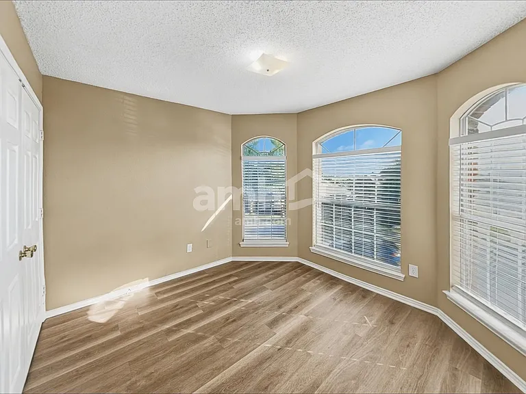 1321 Marken Ct — Photo 14