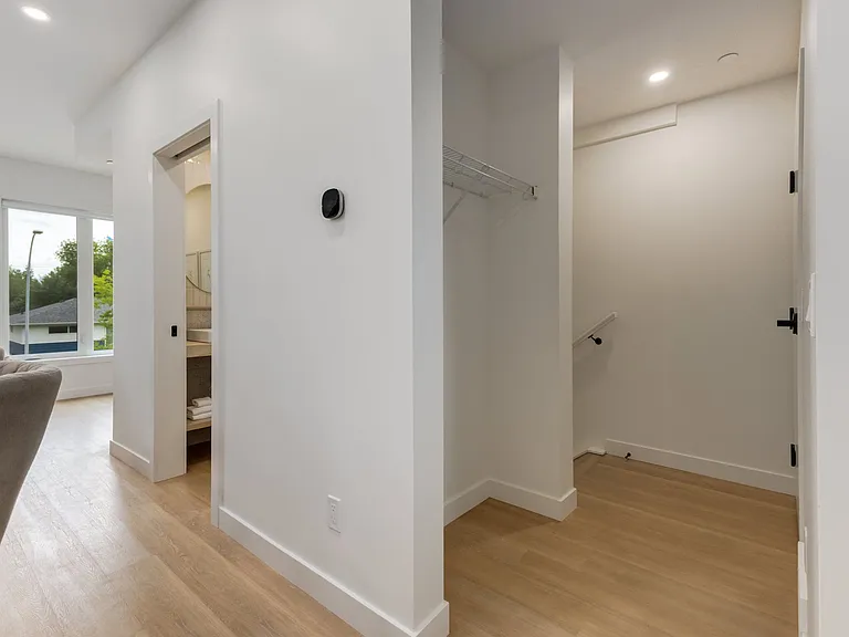 3616 Richmond Rd SW #2 — Photo 2