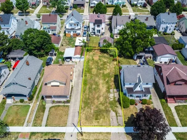 2208 Ralph Ave, Cleveland, OH 44109