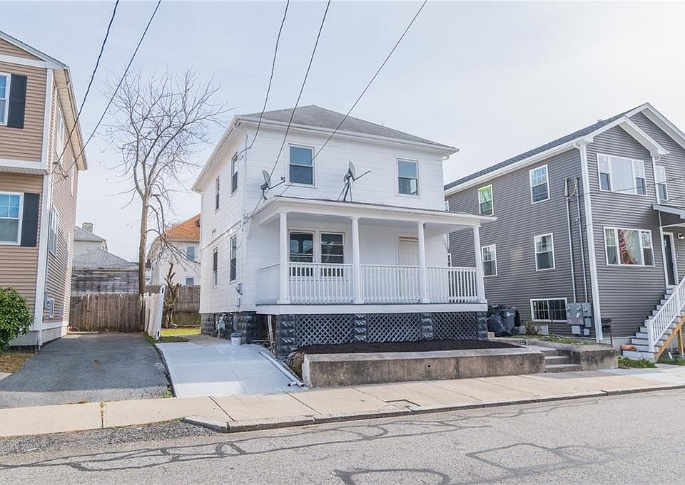 1st image of 61 Leah St