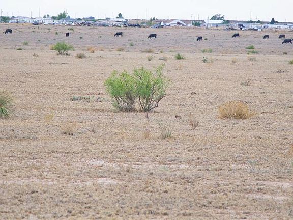 4th image of 7400 Roswell Hwy