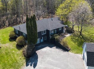 2264 Essex St, Orono, ME 04473