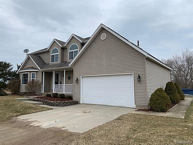 7283 Babcock Rd Lexington Mi 48450 Zillow