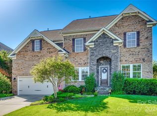 481 River Lake Ct, Tega Cay, SC 29708