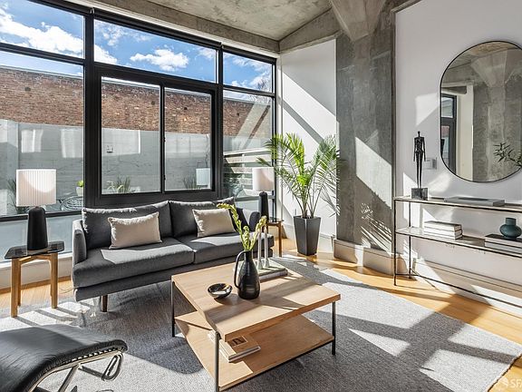 3rd image of 1 S Park St APT 210