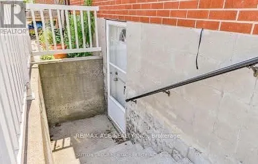 1 bed, $2,000 — Photo 3