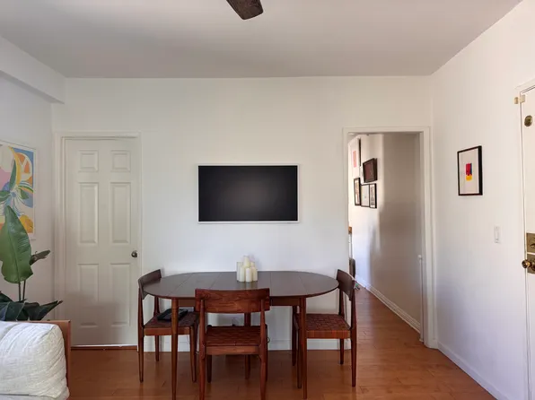 11 Navy St APT 202, Venice, CA 90291