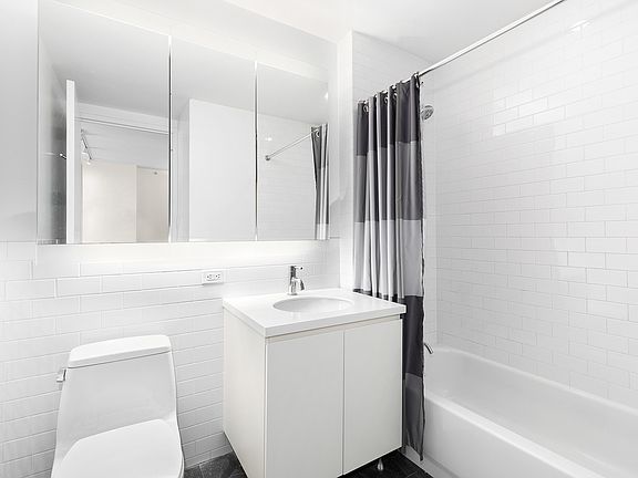 5th image of 189 Schermerhorn St APT 23F
