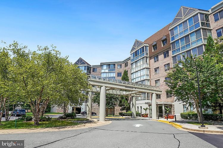 1st image of 2901 S Leisure World Blvd Unit 420