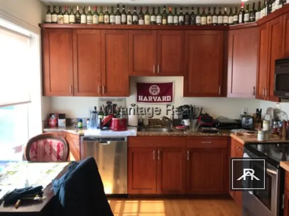 57 Magazine St #54, Cambridge, MA 02139
