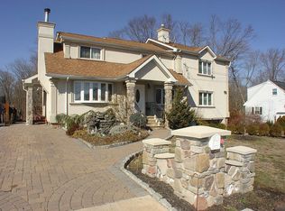 20 Alice St, Manville, NJ 08835