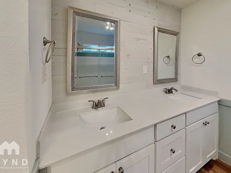 2703 Stellar Ct — Photo 9