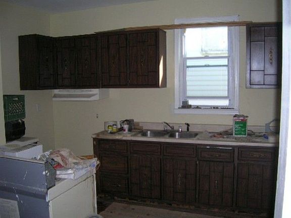 5th image of 1818 Tacoma Ave