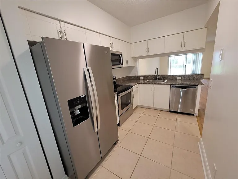 78 Simonton Cir — Photo 7