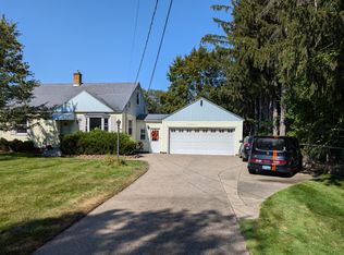 1872 Shettler Rd, Muskegon, MI 49444
