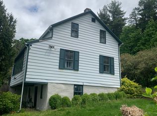 5443 Lehman Rd, Spring Grove, PA 17362