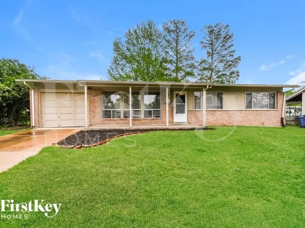 1520 Ascot Ter, Florissant, MO 63033