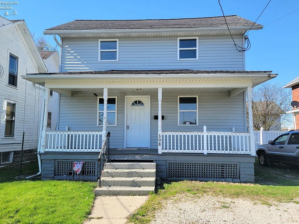 1st image of 308 E Center St
