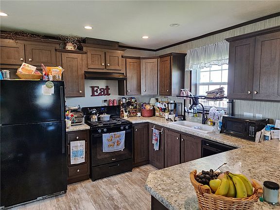 5th image of 5321 Loomis St Lot 242