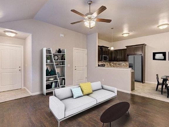 2nd image of 4300 Edinburg Way #4300