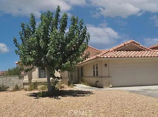 26438 Edgewater Ln, Helendale, CA 92342