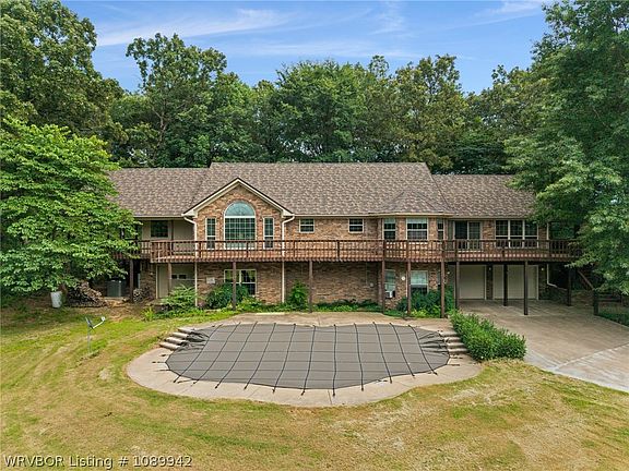 2nd image of 8510 Fairview Rd