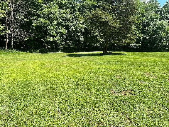 4th image of 542 N Ohioville Rd