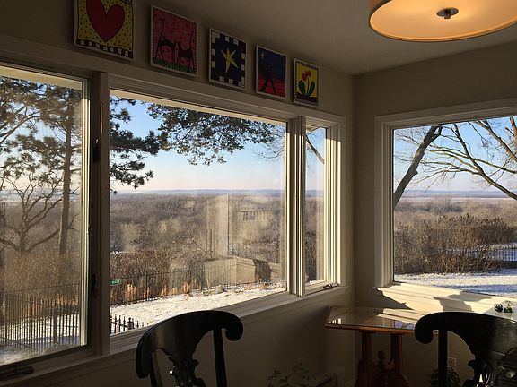 Breakfast nook views