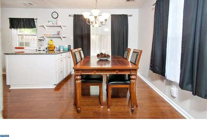 16 Delancy Ct — Photo 4