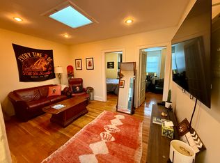 2047 31st St #3, Astoria, NY 11105