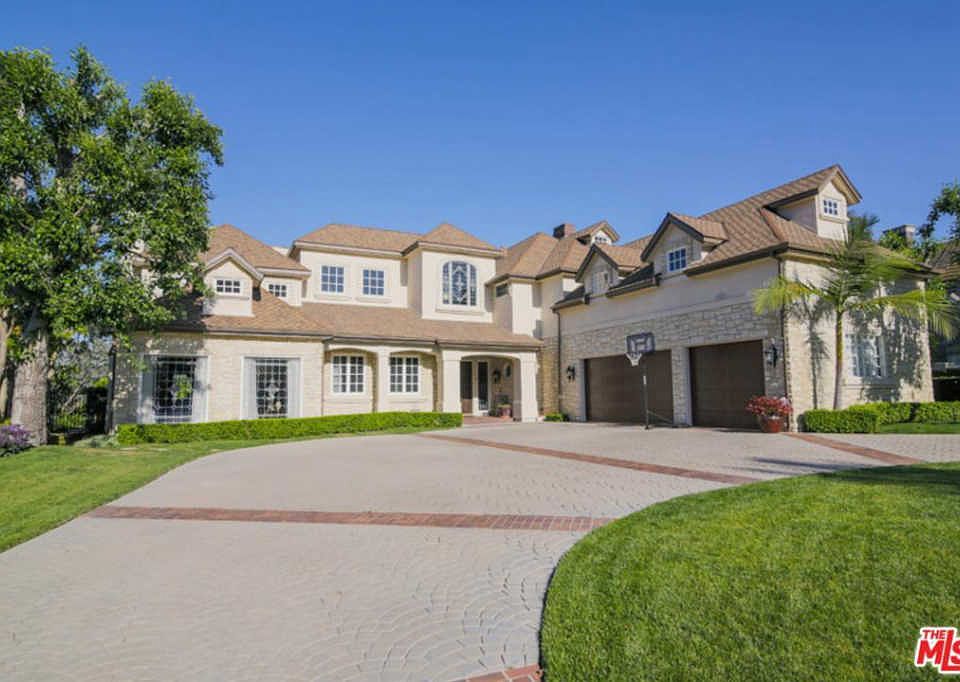 1st image of 16032 Valley Meadow Pl