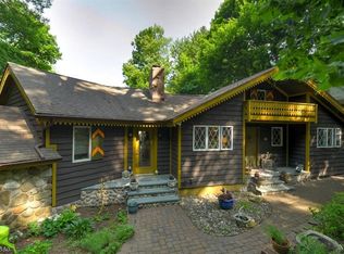 382 E Shore Trl, Sparta, NJ 07871