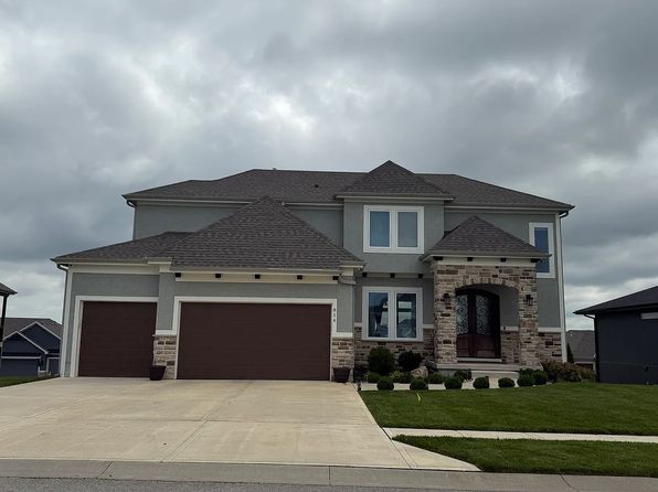 814 Bridgeshire Dr