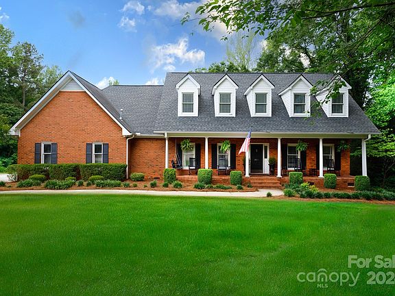 2nd image of 2655 Ashmore Ct