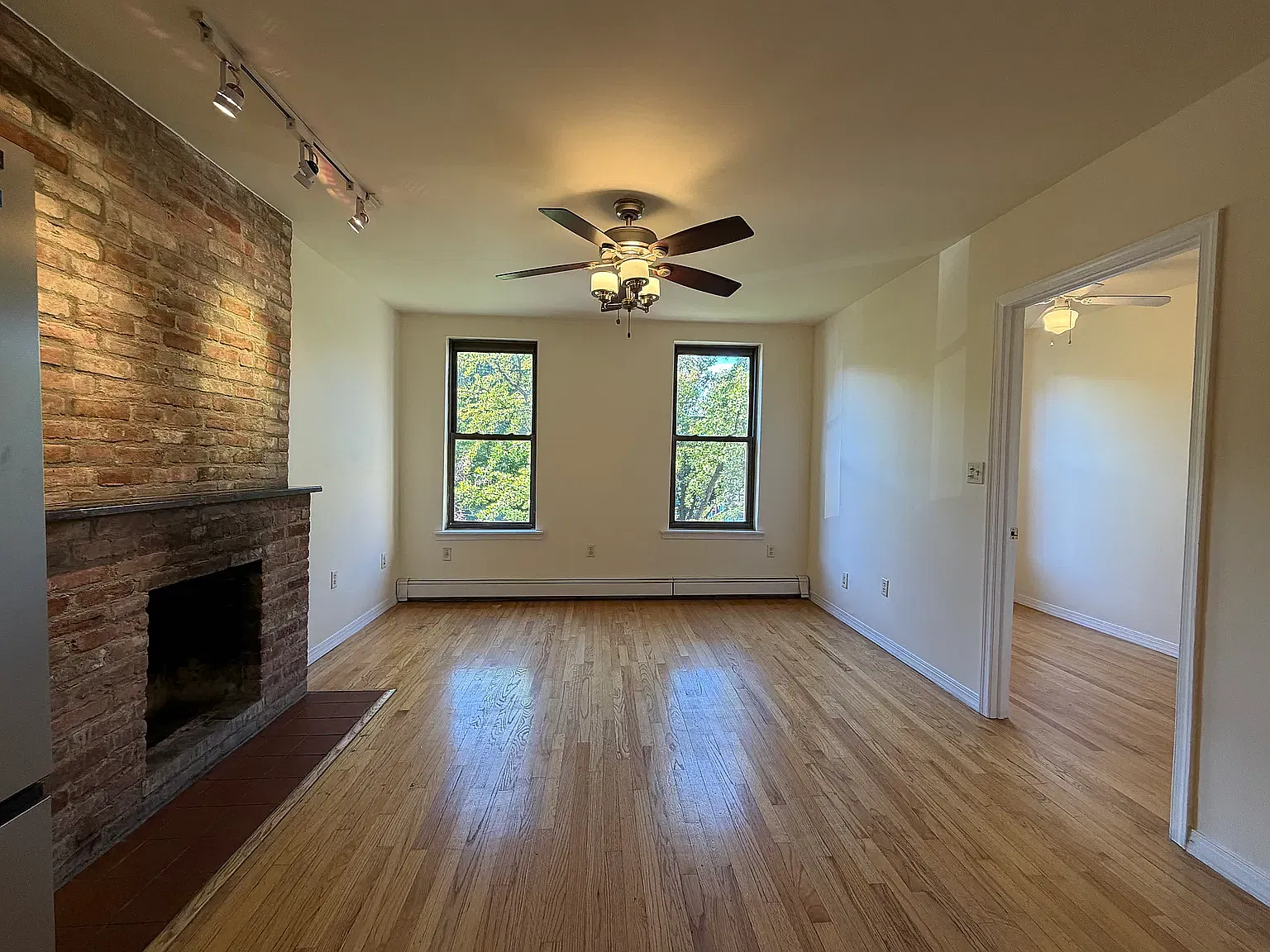 353 Warren Street — Photo 3