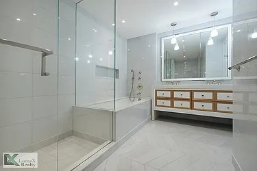 Rented by Lucas X Realty LLC