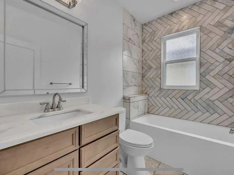 300 E Harvard St #A — Photo 14