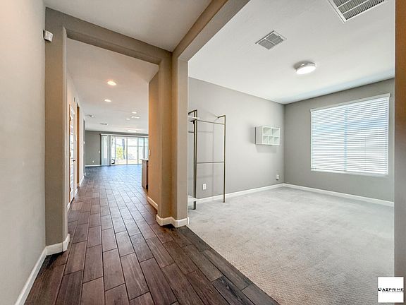4th image of 4324 W Desert Ln