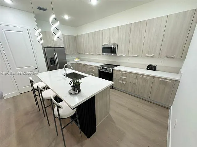 12336 SW 43rd Ct — Photo 14
