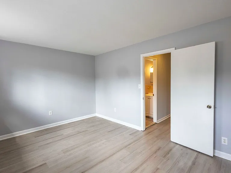 For Rent: Historic Charm at 2300 Eutaw Place Your Urban Retreat Awaits! — Photo 26