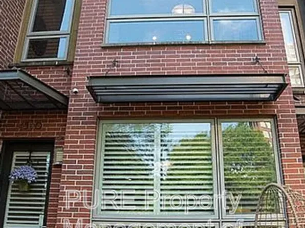4540 Nichols Rd, Kansas City, MO 64112