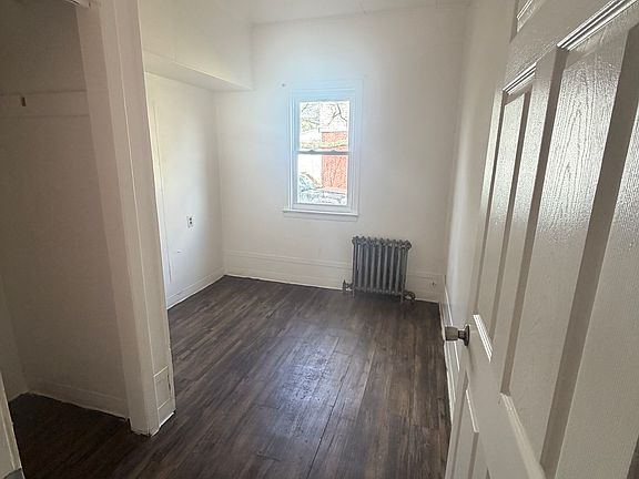 4th image of 133 Westminster St APT 1