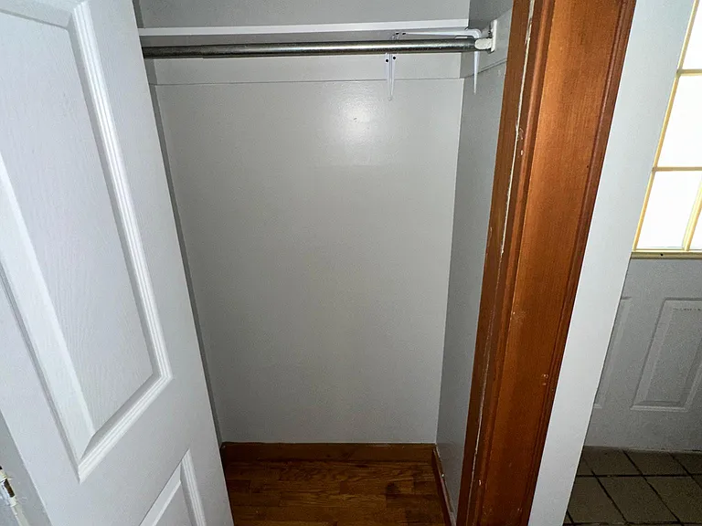 1945 W Lake Rd #3 — Photo 7