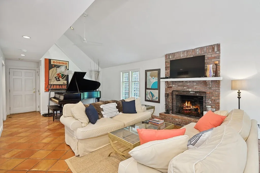 Bridgehampton South — Photo 2