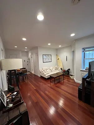 Rented by CNYC Apartments | media 20
