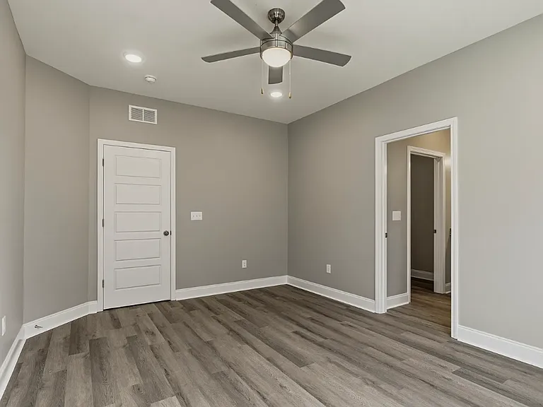 1458 Boulder Ct — Photo 7