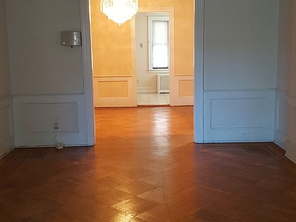 4th image of 8303 10th Ave