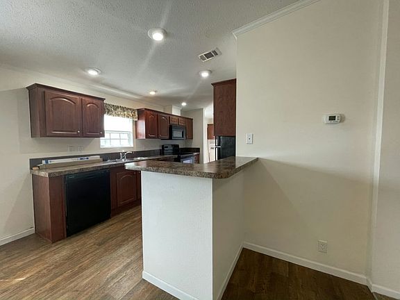 5th image of 166 Poinciana Drive Site #2164