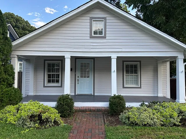 3 bed, 1450 sqft, $3,900 — Photo 1