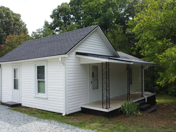 123 Hill St, Haw River, NC 27258